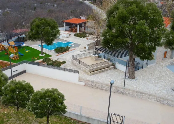 Biokovska Podgora (Split-Dalmatia)